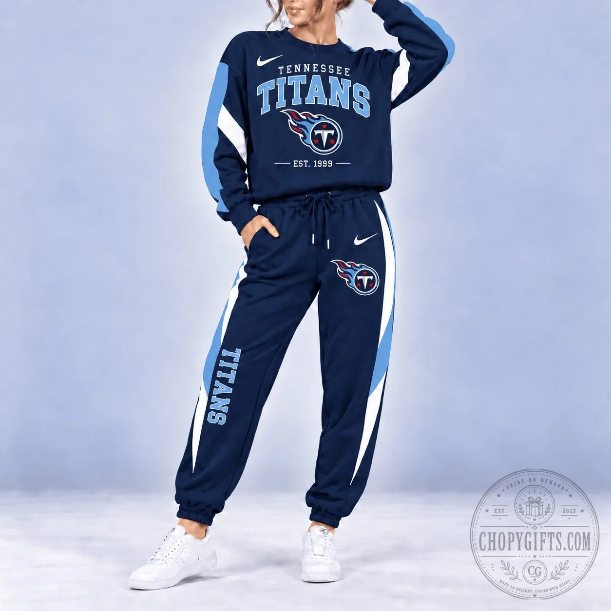Tennessee Titans National Football League Team Spirit Crewneck Sweatshirt